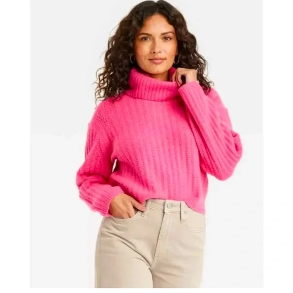 Universal Thread Hot Pink Mock Turtleneck Cashmere-Like Sweater